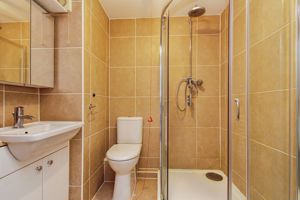 SHOWER ROOM- click for photo gallery